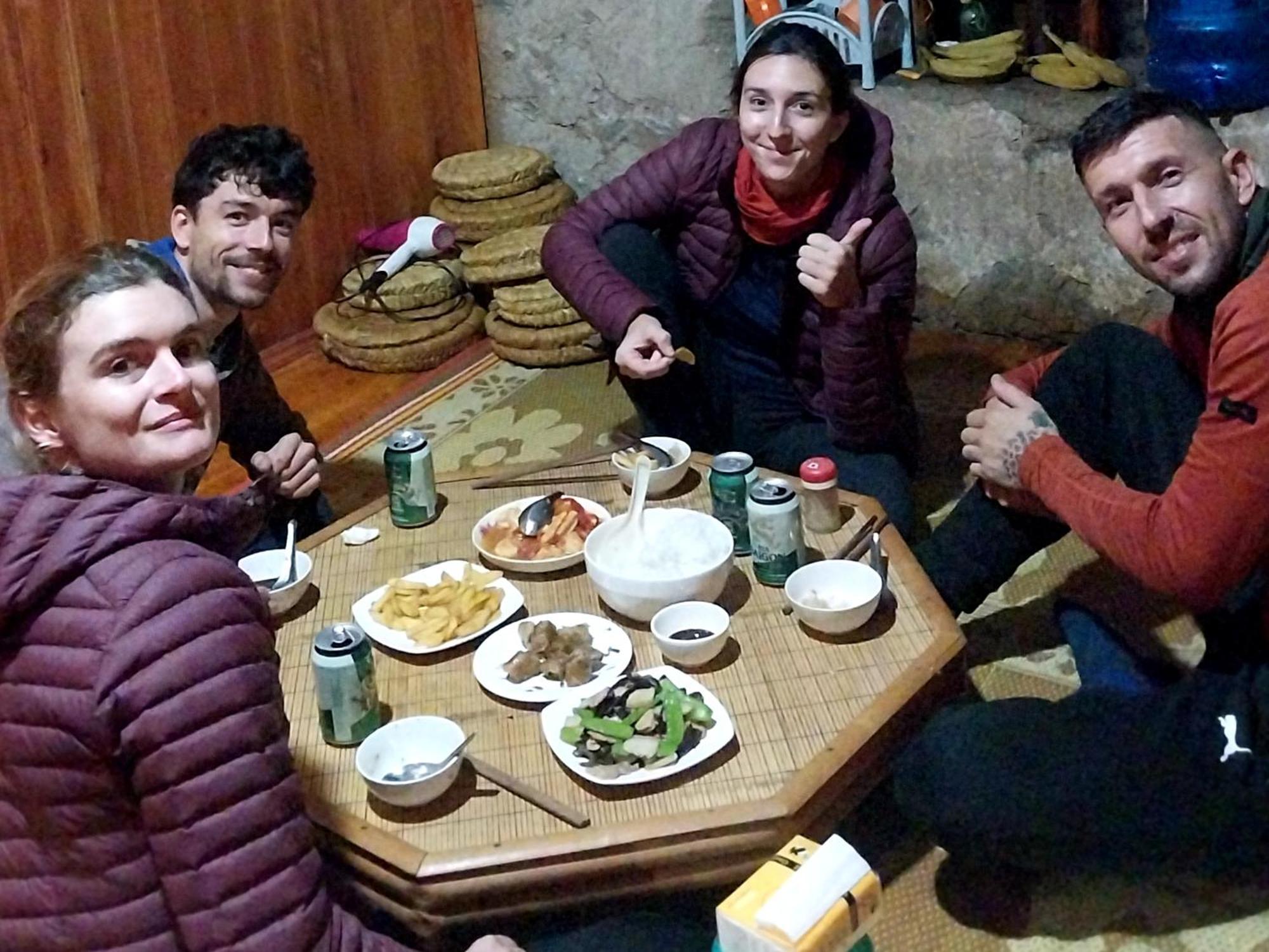 Trieu Hoan Homestay 高平 客房 照片