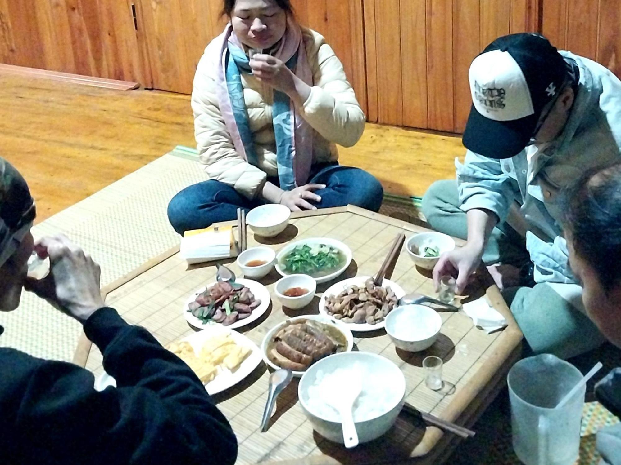 Trieu Hoan Homestay 高平 客房 照片