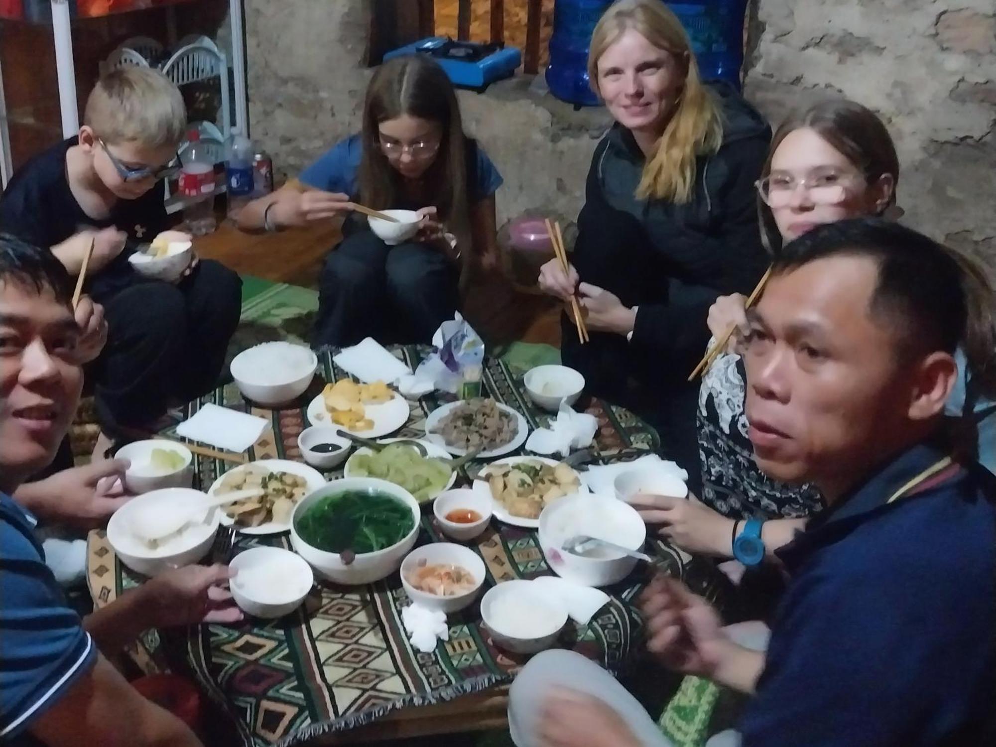 Trieu Hoan Homestay 高平 外观 照片